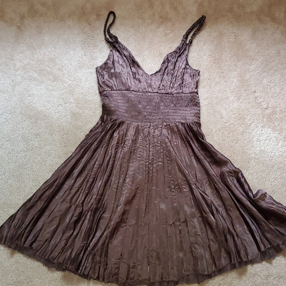 Bundle of 2 mini dresses - Picture 4 of 11